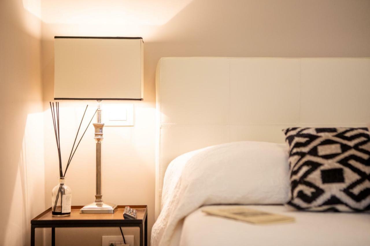 Santa Croce Luxury 2 Bedroom Apartment Florence
